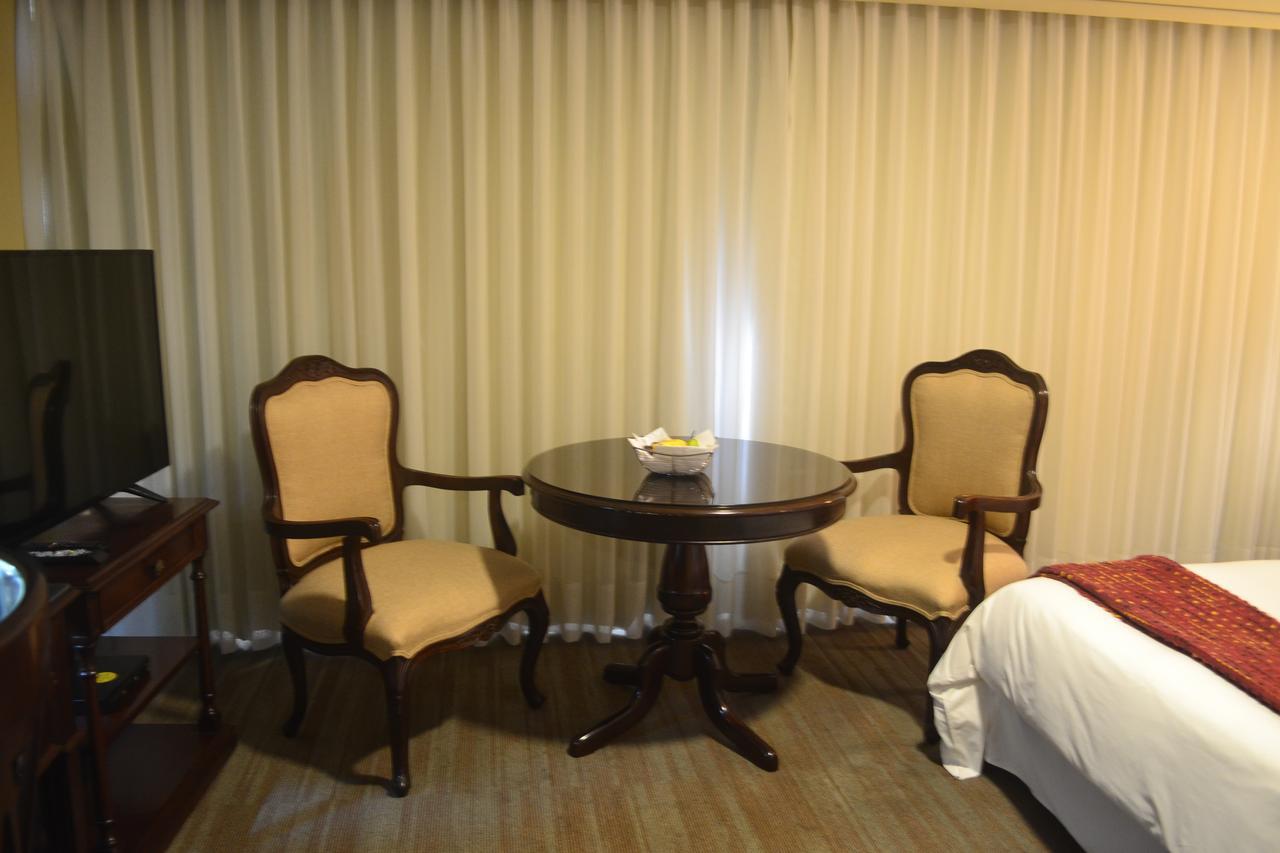 Suites Plaza Las Flores ลิมา ภายนอก รูปภาพ