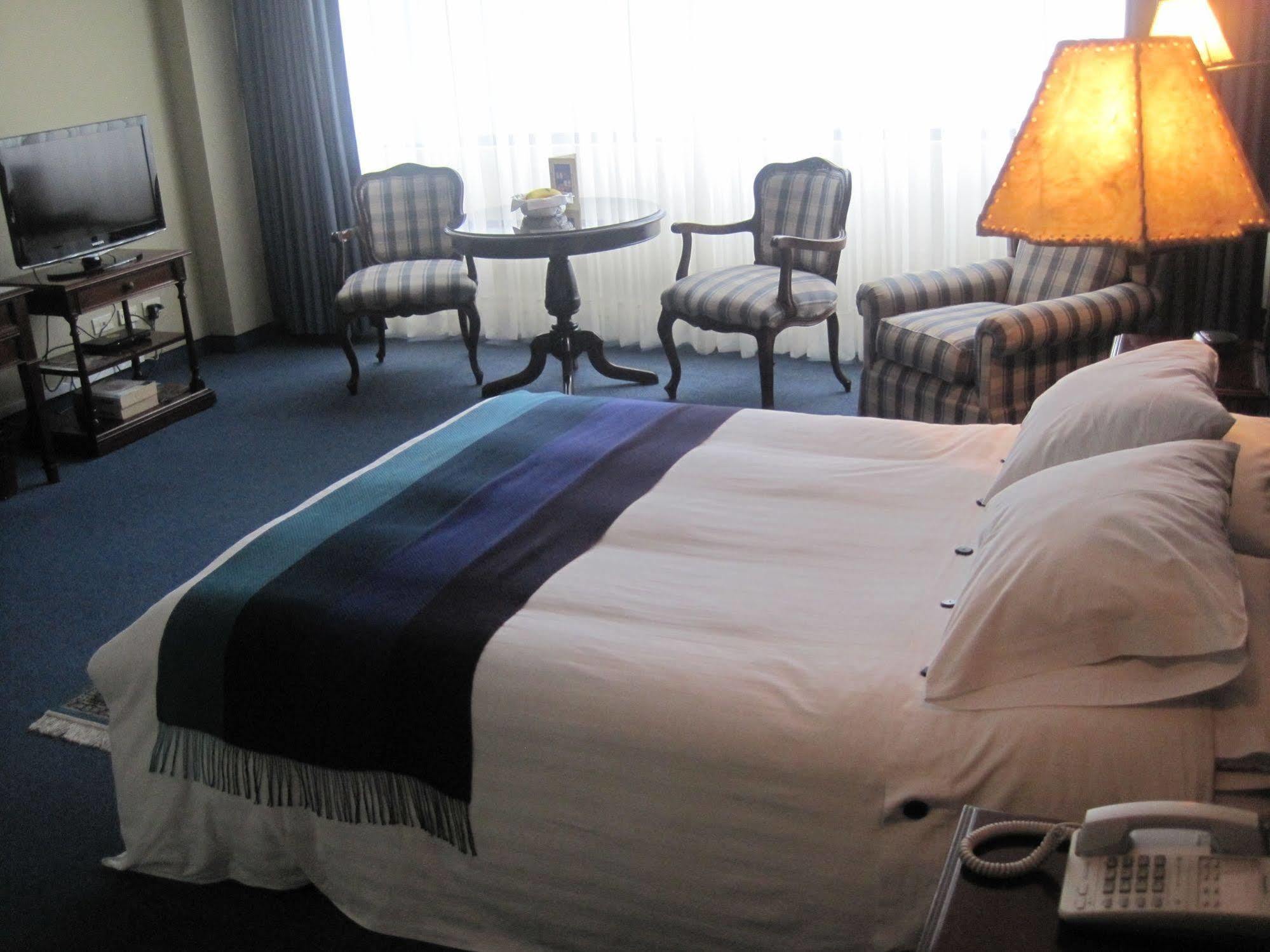 Suites Plaza Las Flores ลิมา ภายนอก รูปภาพ