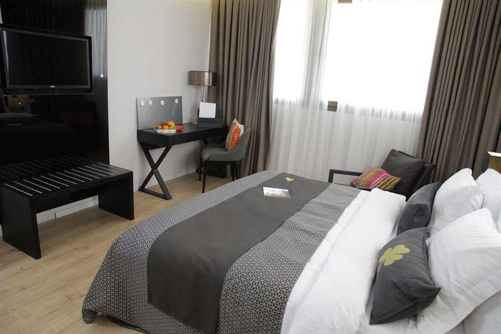 Suites Plaza Las Flores ลิมา ภายนอก รูปภาพ